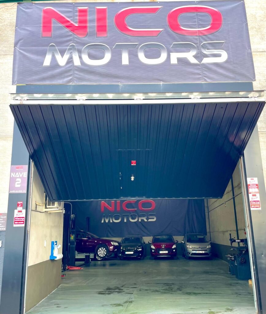 Expertos en Automotrices